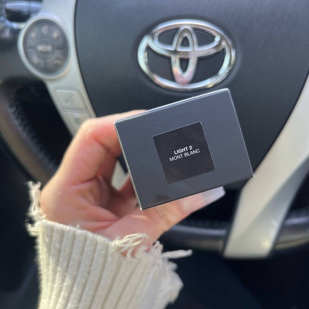 BRAND NEW NARS Light Reflecting foundation in Mont Blanc
